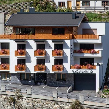 Haus Sattelblick Hotel ซังคท์อันทอนอัมอาร์ลแบร์ก ภายนอก รูปภาพ