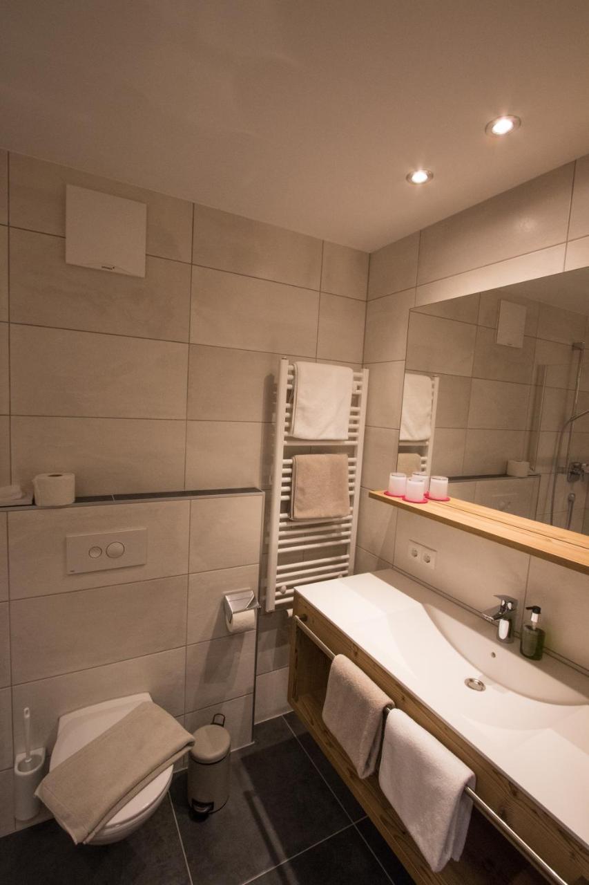 Haus Sattelblick Hotel ซังคท์อันทอนอัมอาร์ลแบร์ก ภายนอก รูปภาพ
