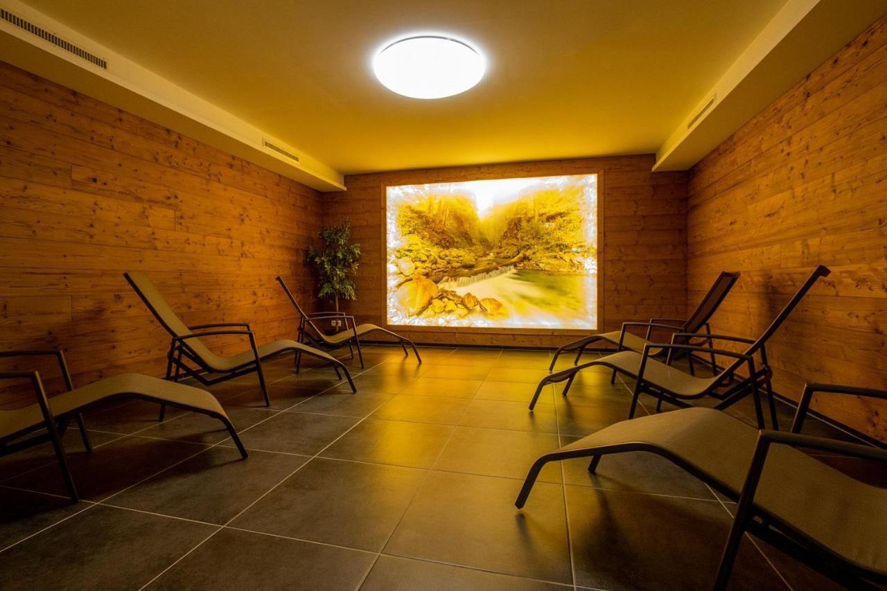 Haus Sattelblick Hotel ซังคท์อันทอนอัมอาร์ลแบร์ก ภายนอก รูปภาพ
